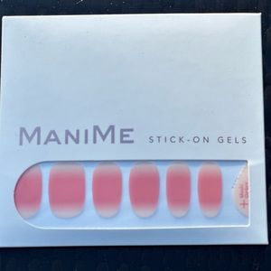 ManiMe Stick on Gels